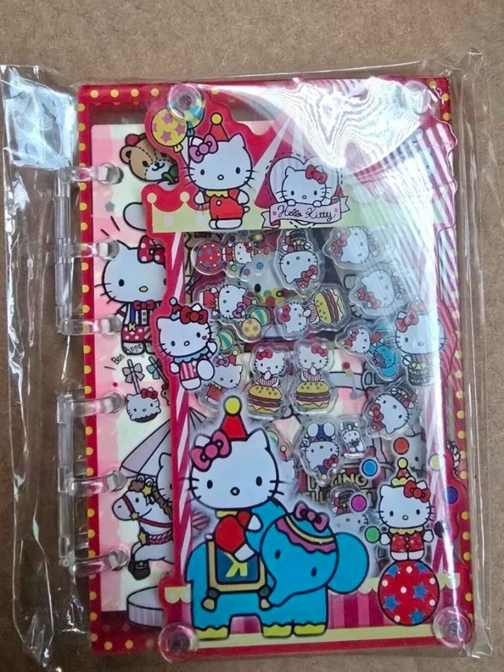 Hello Kitty shaker notebook A7 size comes with blank paper inside  never used, s